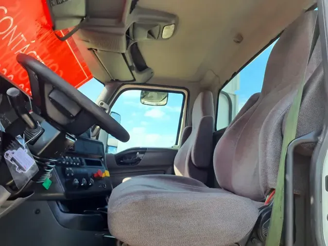 2020 NAVISTAR INTERNATIONAL LT625 DAYCAB T/A
