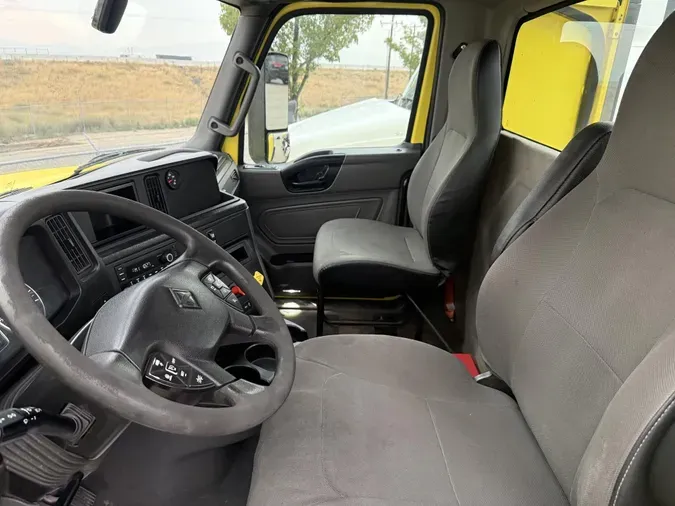 2023 International LT625