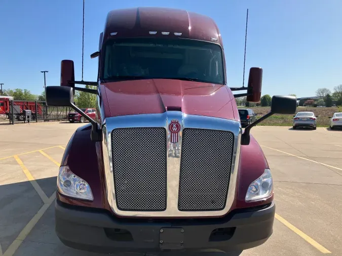 2021 Kenworth T680