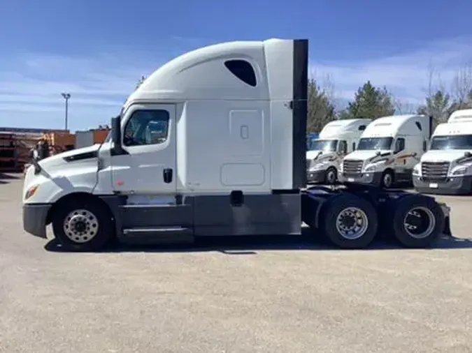 2020 Freightliner Cascadia