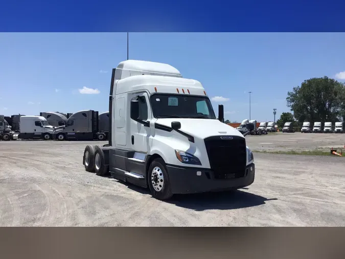 2020 Freightliner Cascadia 126e4b3b131e06dbf36b7acf7ee5b4cc2de