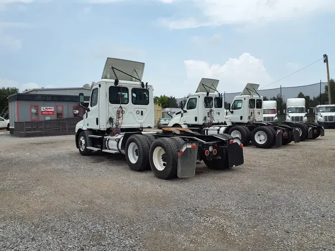 2020 FREIGHTLINER NEW CASCADIA PX12664