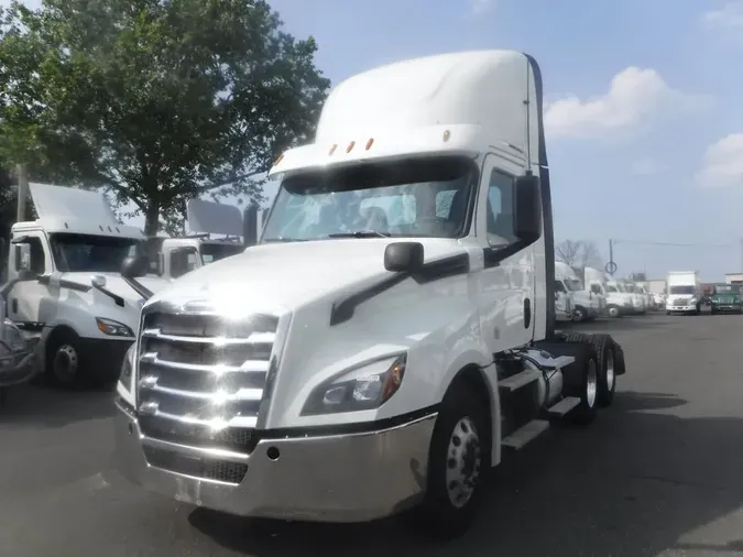 2019 FREIGHTLINER NEW CASCADIA PX12664e4b507f76f5c8bc2f00a7649b598877e