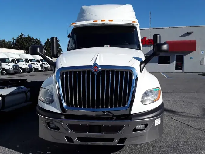 2020 NAVISTAR INTERNATIONAL LT625 SLPR CAB