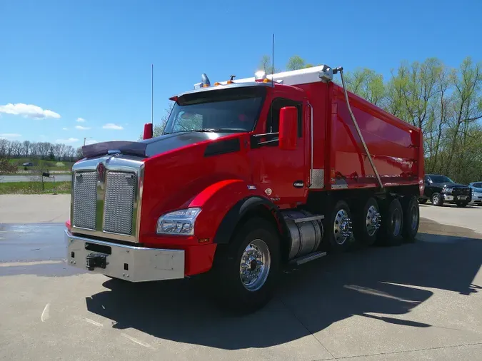 2021 Kenworth T880