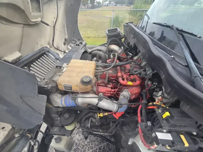 2020 NAVISTAR INTERNATIONAL MV607 (6X4)