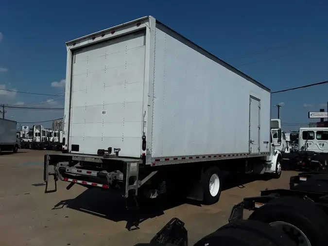 2019 FREIGHTLINER M2 106