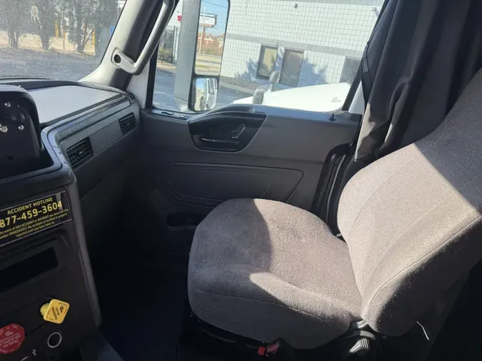 2022 International LT625