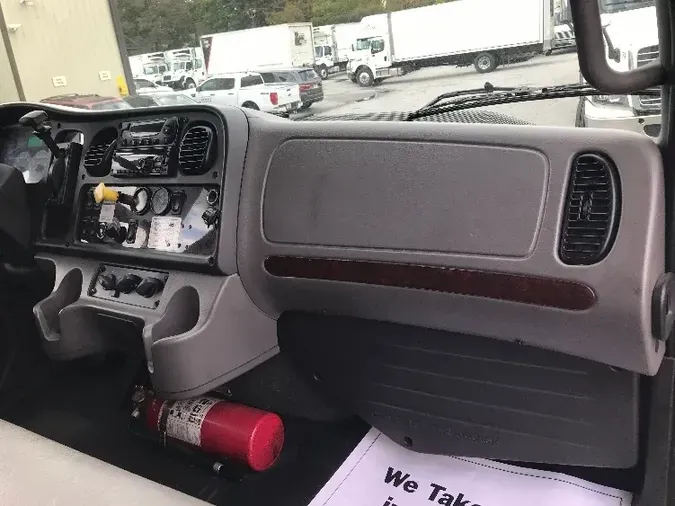 2018 Freightliner M2