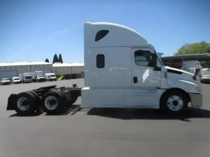 2019 FREIGHTLINER/MERCEDES NEW CASCADIA PX12664