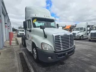 2019 FREIGHTLINER/MERCEDES CASCADIA 125