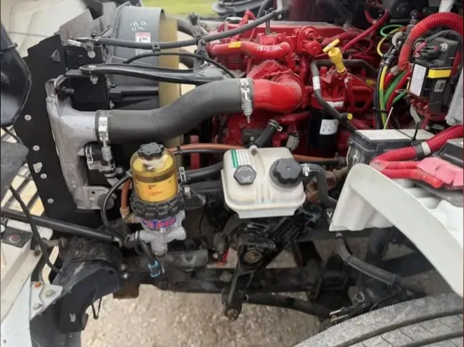 2018 FREIGHTLINER/MERCEDES M2 106