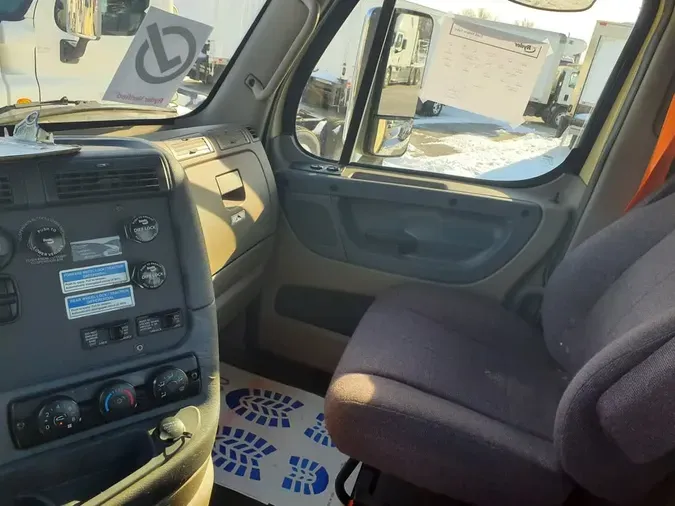 2019 FREIGHTLINER/MERCEDES CASCADIA 125