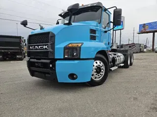 2020 MACK ANTHEM AN64T