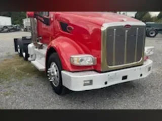 2020 Peterbilt 567