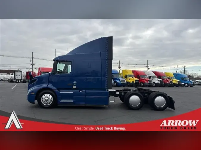 2021 VOLVO VNR640