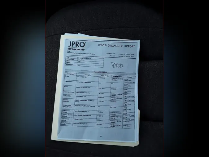 2020 VOLVO VNR64T-640e4da0ad35f9b2c79a9f97d1223c5f581