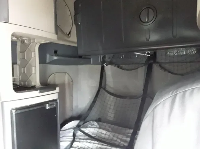 2019 FREIGHTLINER/MERCEDES CASCADIA 125