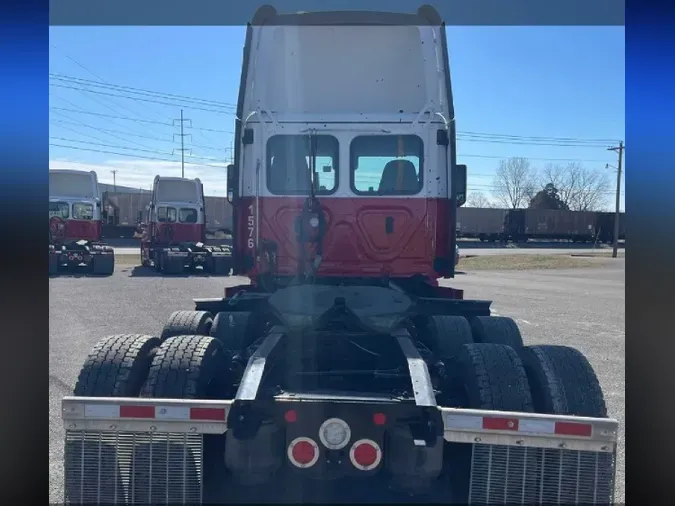 2023 FREIGHTLINER Cascadia 126