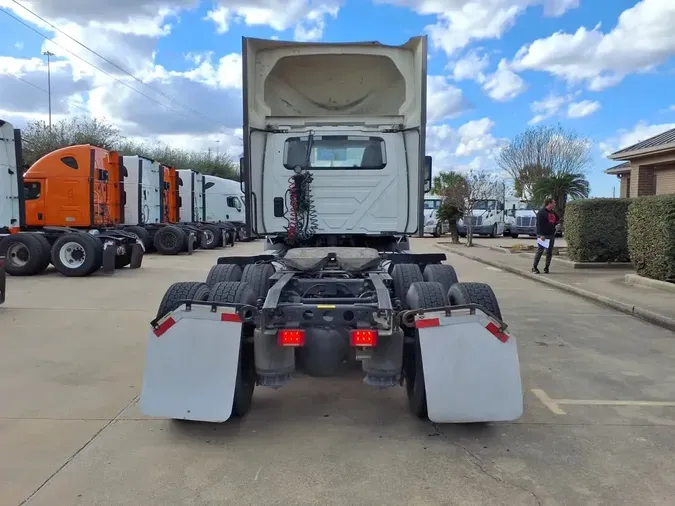 2020 NAVISTAR INTERNATIONAL RH613 DAYCAB T/A