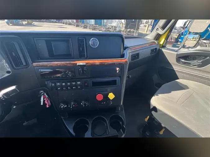 2020 INTERNATIONAL RH613