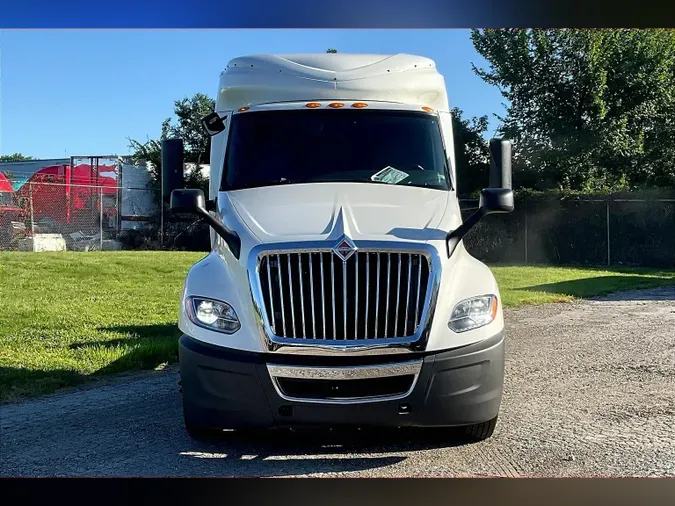 2022 INT LT625 6x4