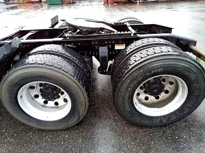 2020 Freightliner Cascadia 126