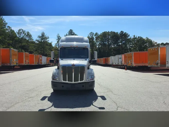 2021 Peterbilt 579e4eaf8829c8ad10af79cbe21d0b01c82