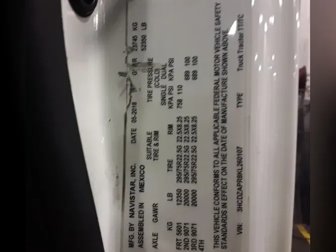 2019 NAVISTAR INTERNATIONAL LT625 DAYCAB T/A