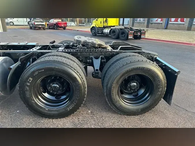 2020 INTERNATIONAL RH613