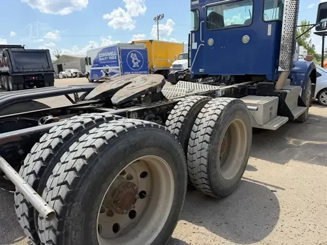 2012 KENWORTH T800e4f0ebea1583ba69bbdef89e103495fb