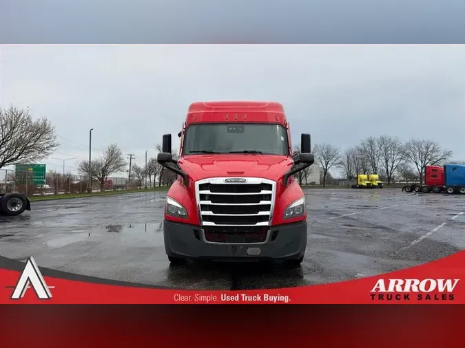 2022 FREIGHTLINER CA116