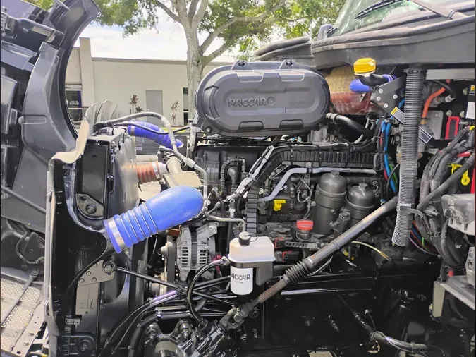 2022 Peterbilt 579