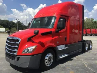 2021 FREIGHTLINER CASCADEVO1