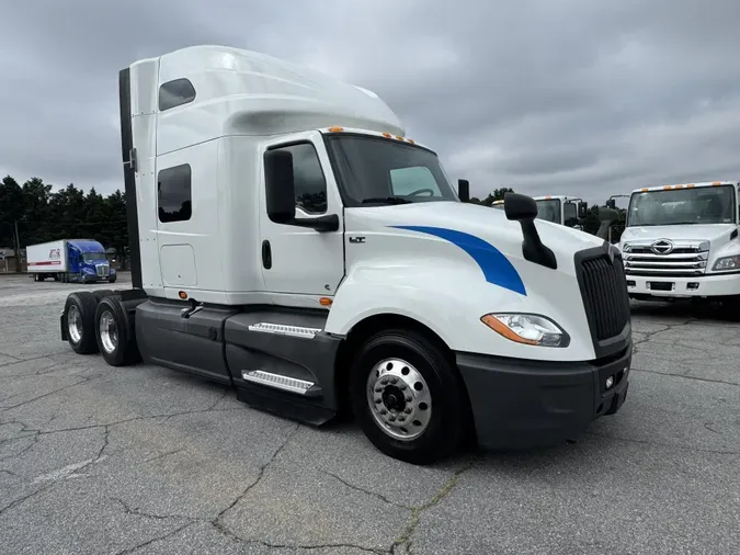 2022 International LT625e4f88576f99507c0d24ffaf69b7405bc