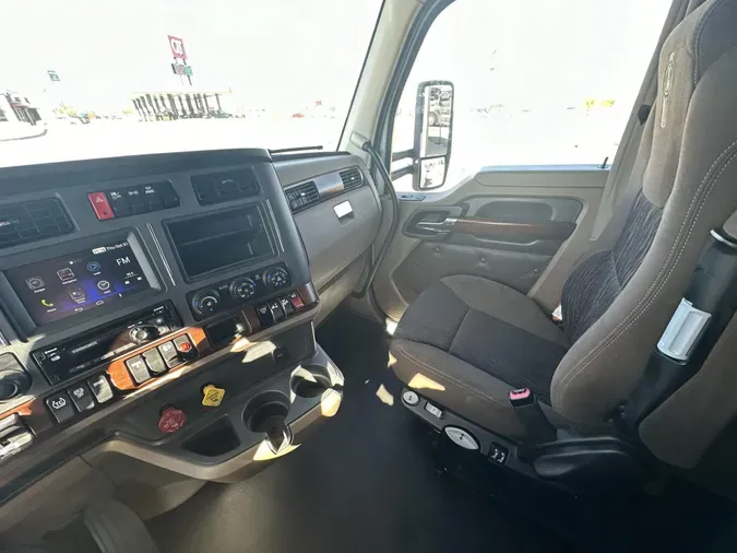 2020 Kenworth T680