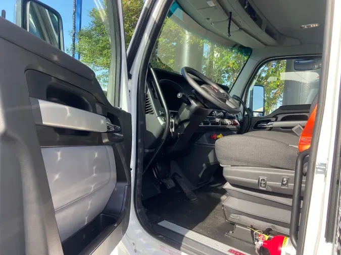 2026 Kenworth T880e4faed6b2c61191b4b3936951a8714e8