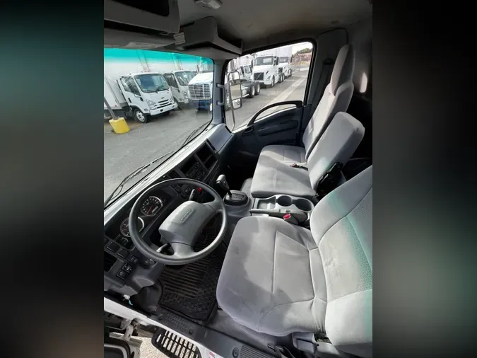 2020 ISUZU NPR