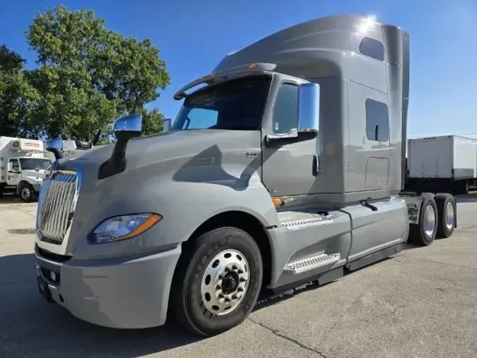 2023 International LT625