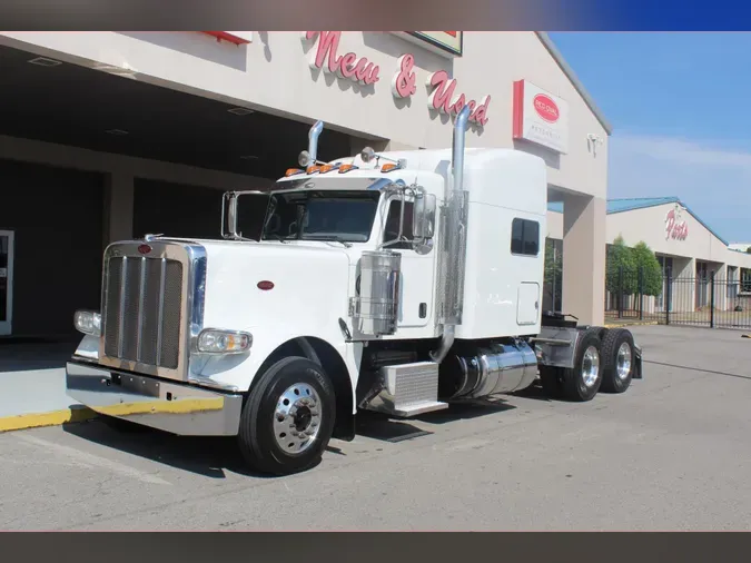 2020 Peterbilt 389