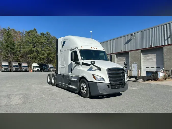2022 Freightliner Cascadia 126e5017cdee73d179aab6b0c1aa8c4c6c6