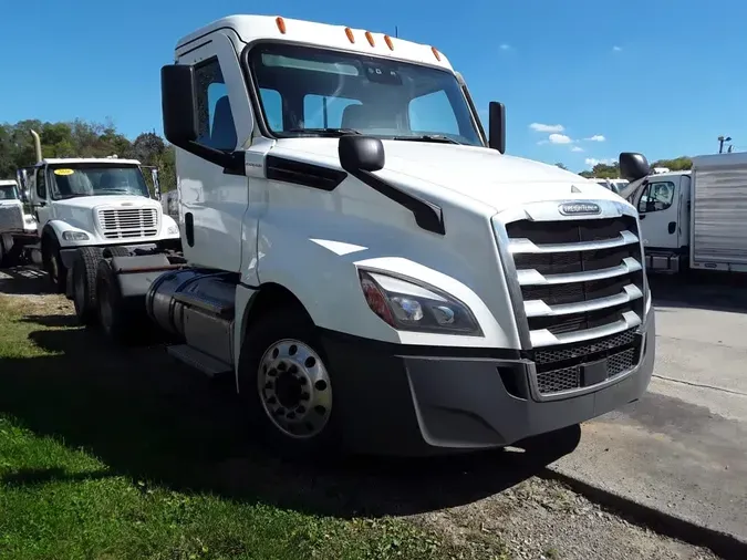 2020 FREIGHTLINER/MERCEDES NEW CASCADIA PX12664