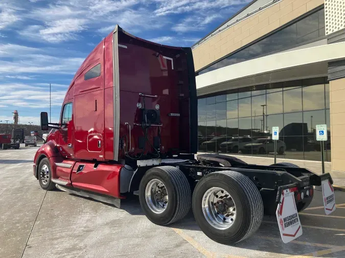 2020 Kenworth T680