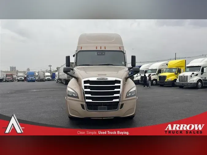 2021 FREIGHTLINER CA126