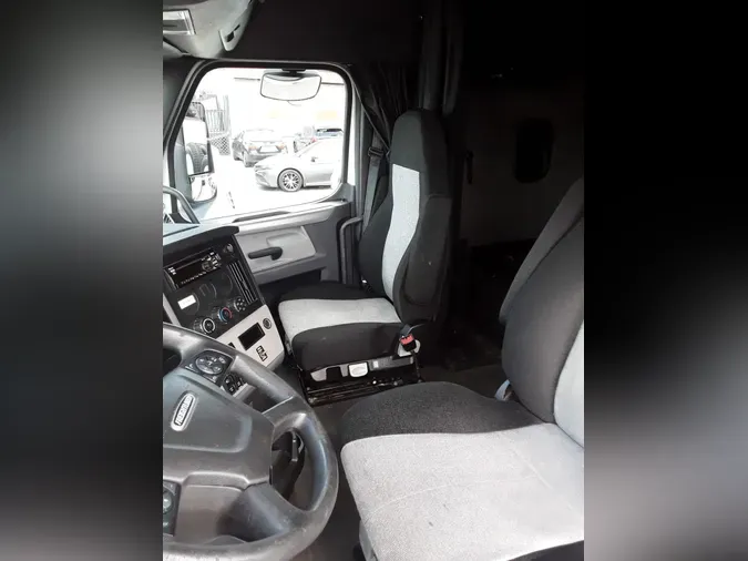 2019 FREIGHTLINER CASCADIA