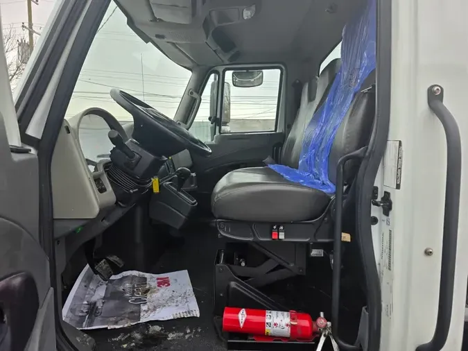 2019 NAVISTAR INTERNATIONAL 4300