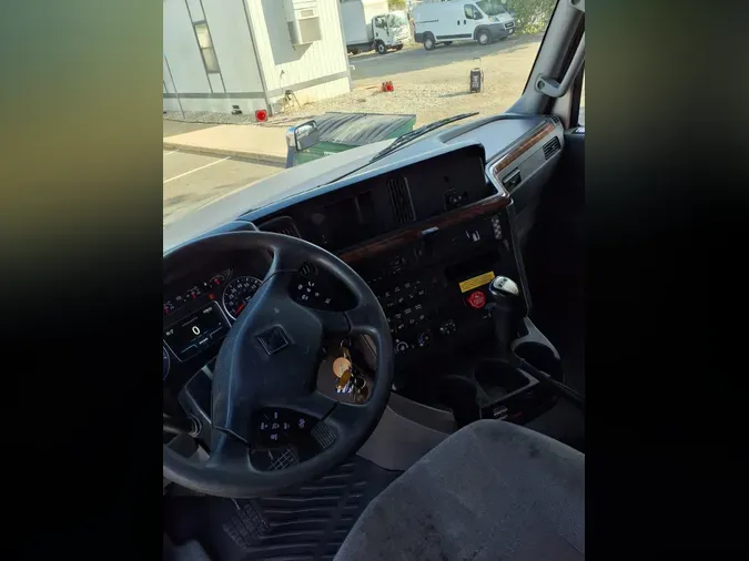 2019 NAVISTAR INTERNATIONAL LT625 DAYCAB S/Ae50edbf252965f2f3c5314fc25fdff86