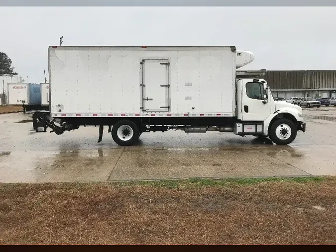 2017 Freightliner M2