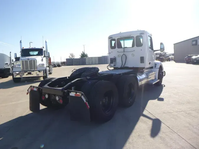 2023 Peterbilt 579