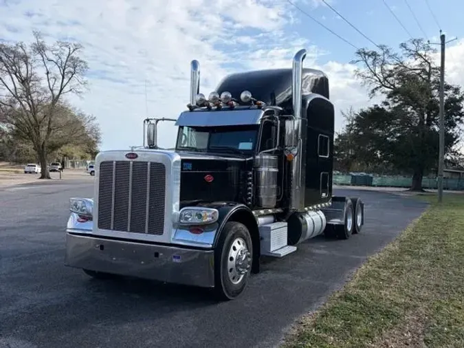 2023 Peterbilt 389